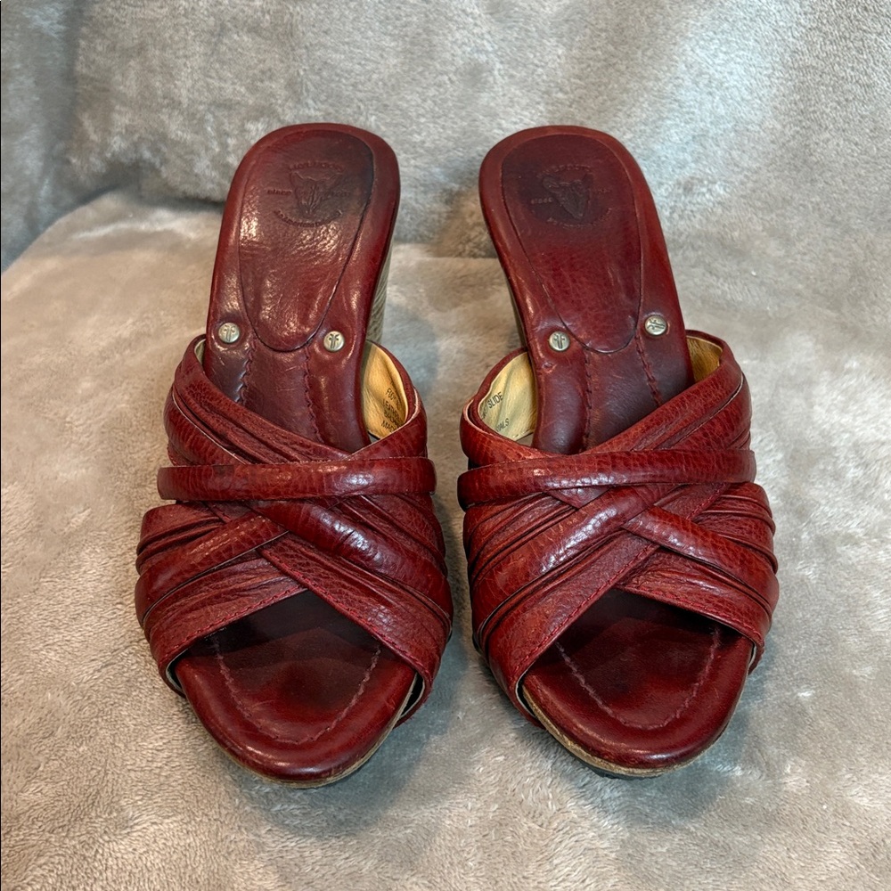 FRYE BOOTS red leather sandal size 7M